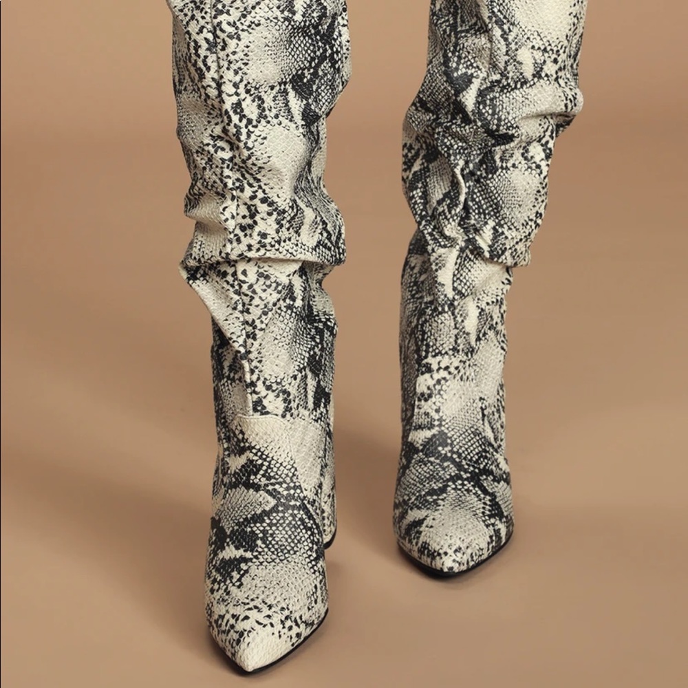 Boots - Picture 2 of 6